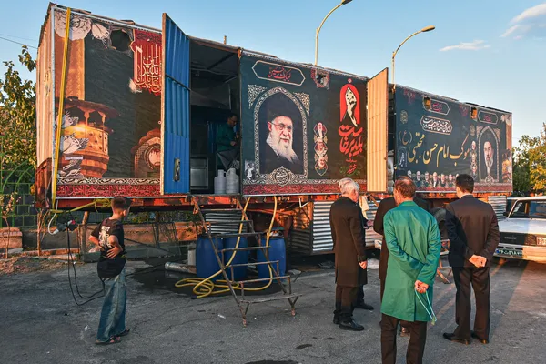 آغاز فعالیت موکب فراشان حرم مطهر رضوی
