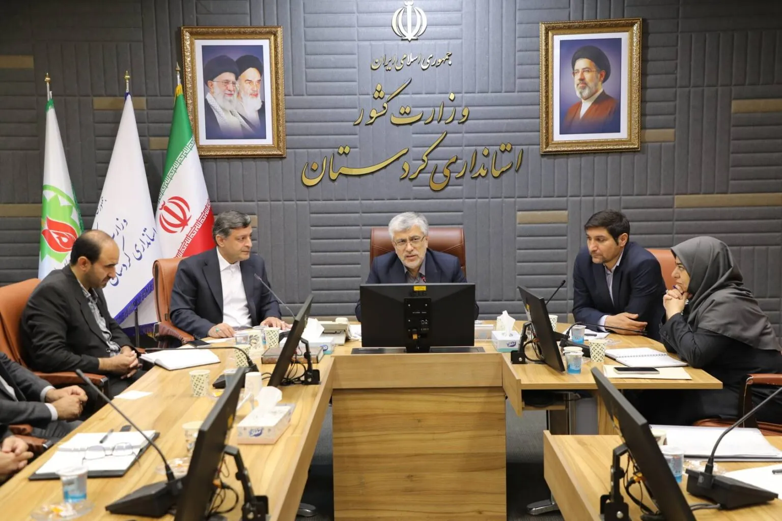 فرمانداران در قبال وضعیت بازار پاسخگو باشند / تاکید بر برخورد قاطعانه با نانوایی‌های متخلف با تخلف مکرر