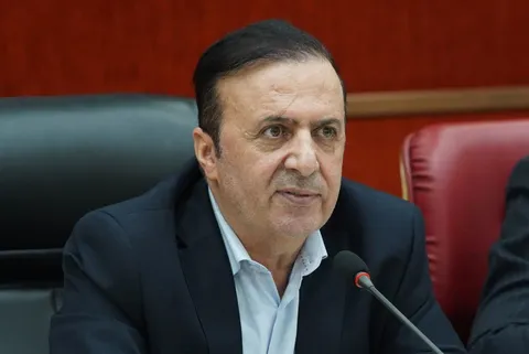 مشکلات تأمین زمین خانواده‌های شهدا و ایثارگران استان قزوین با جدیت پیگیری شود