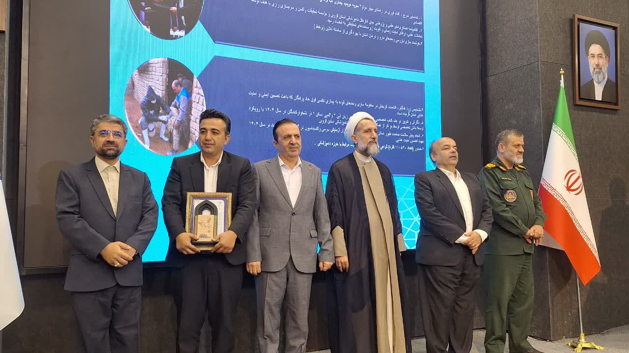 عملکرد مدیران استان قزوین در شرایط جنگی قابل تقدیر است/ مسئولیت امانتی موقت است عملکرد مدیران استان قزوین در شرایط جنگی قابل تقدیر است/ مسئولیت امانتی موقت است