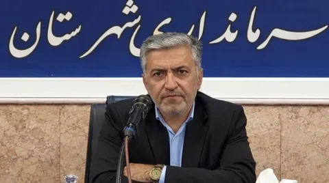 فرماندار شازند: پرداخت تسهیلات مشاغل خانگی زمینه‌ساز توسعه اشتغال و حمایت از متقاضیان است