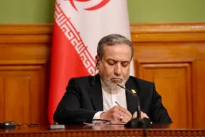 عراقچی: زمان آن فرا رسیده است به خود متکی باشیم و برادری واقعی را در پیش گیریم