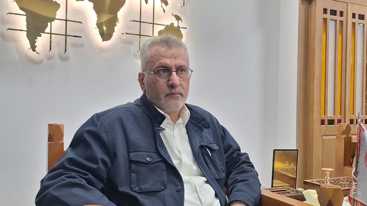 خبرنگاران چراغ روشنکننده پستوهای فساد هستند/خبرگزاری برنا رسانه ای فعال و مورد اعتماد مردم است خبرنگاران چراغ روشنکننده پستوهای فساد هستند/خبرگزاری برنا رسانه ای فعال و مورد اعتماد مردم است