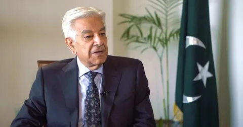وزیر دفاع پاکستان: تهران و واشنگتن به نوعی تفاهم نزدیک شده‌اند