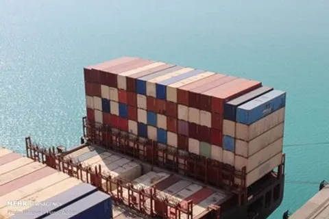 بنادر غرب هرمزگان رتبه نخست عملیات بندری کانتینر یخچالی کشور