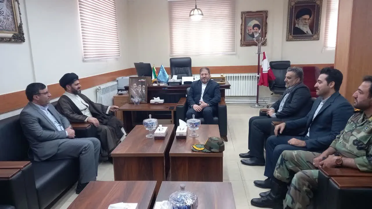 تاکید رئیس دادگستری لرستان برخورد قاطع با قاچاقچیان چوب و ذغال