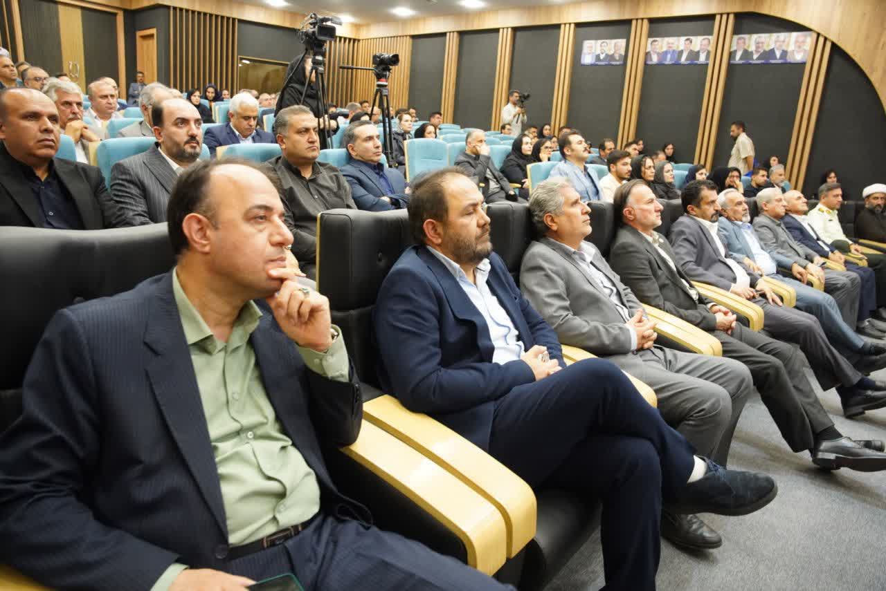 مشکلات ارزی و لجستیکی مهمترین چالش صادرکنندگان کشور است مشکلات ارزی و لجستیکی مهمترین چالش صادرکنندگان کشور است