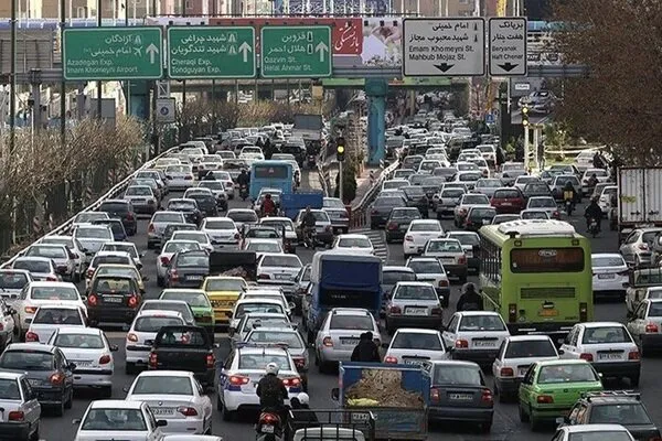 ترافیک سنگین در بزرگراه‌های تهران/ سومین تصادف فوتی مهرماه